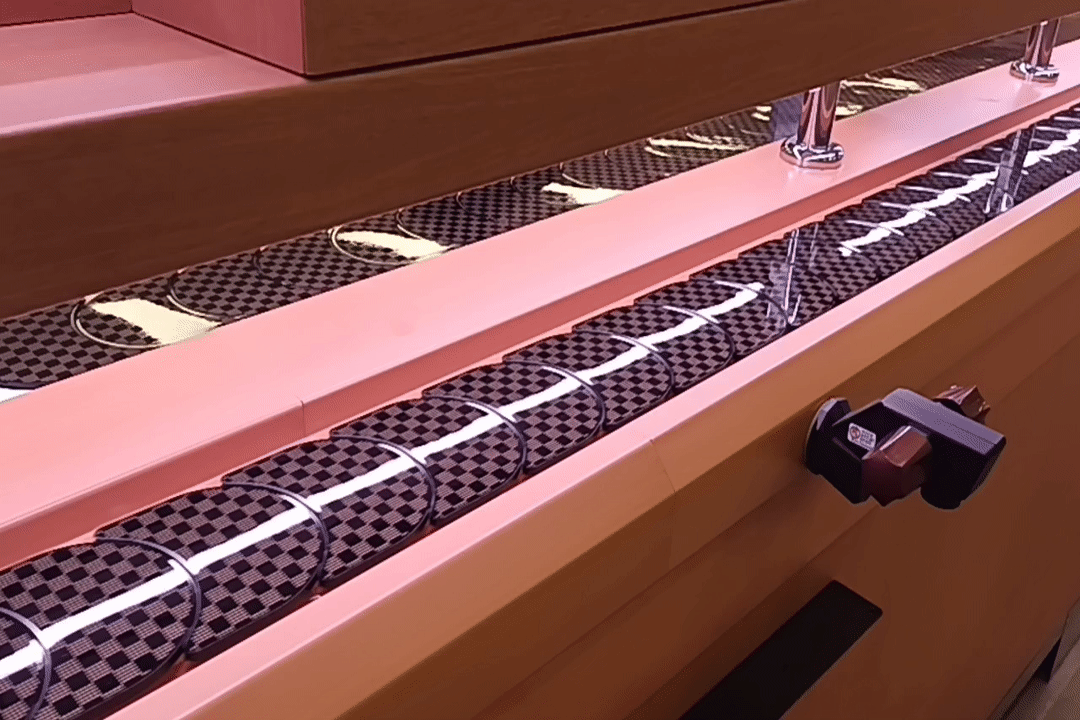 回転寿司コンベア